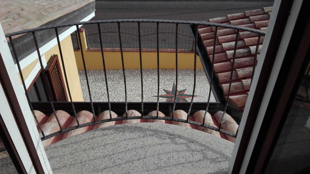カルデードゥ Casa La Rosa Dei Ventiヴィラ エクステリア 写真